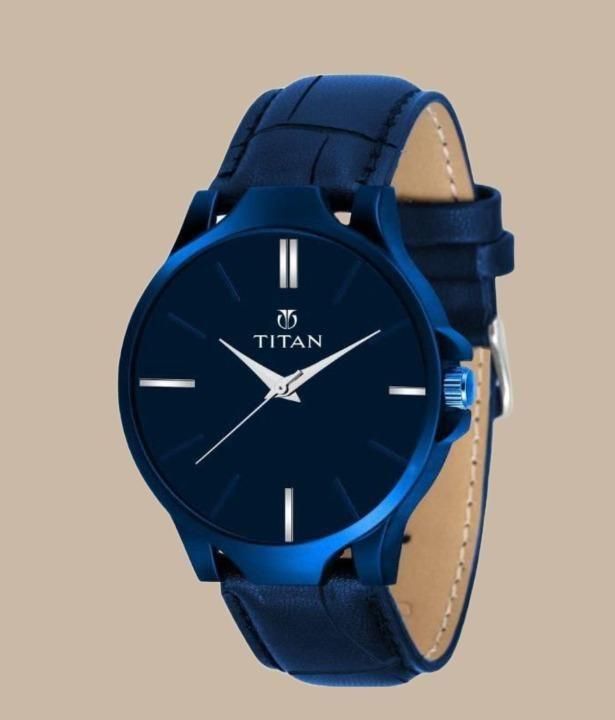 TITAN Men's Analog Leather Watch